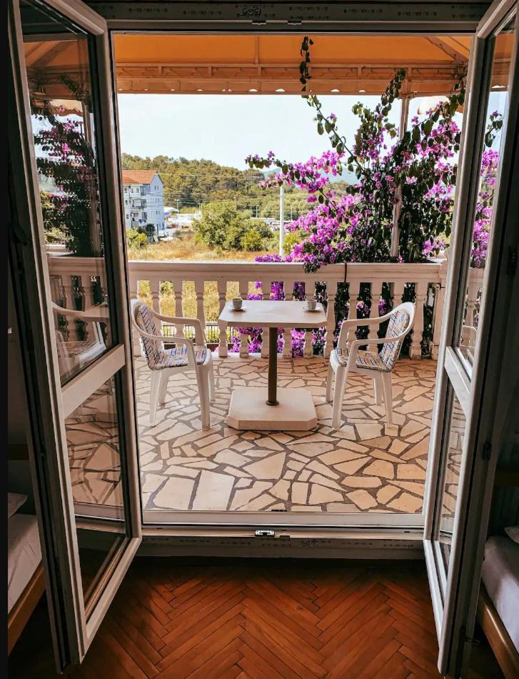 Peaceful, Cosy Tivat Guesthouse Екстер'єр фото
